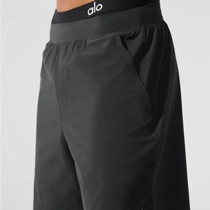 ALO men’s 7” repetition Black Shorts